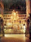 Иконостас собора Живоначальной Троицы.
