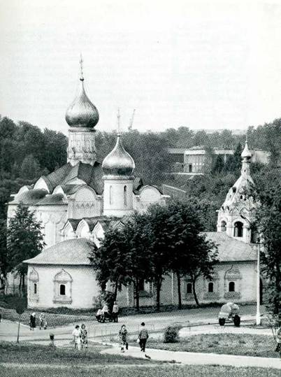 Пятницкая и Введенская церкви на Подоле. 1547
